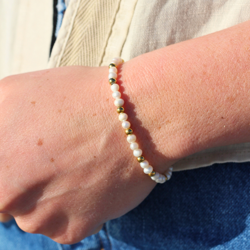 Gold & Pearl Beaded Bracelet